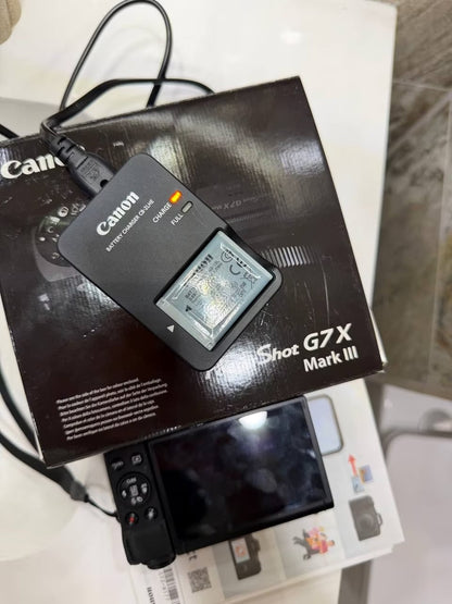 Canon PowerShot G7 X Mark III – 4K Vlogging & Compact Camera, Black