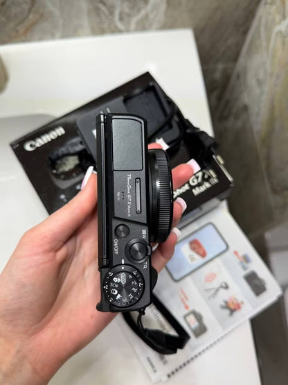 Canon PowerShot G7 X Mark III – 4K Vlogging & Compact Camera, Black